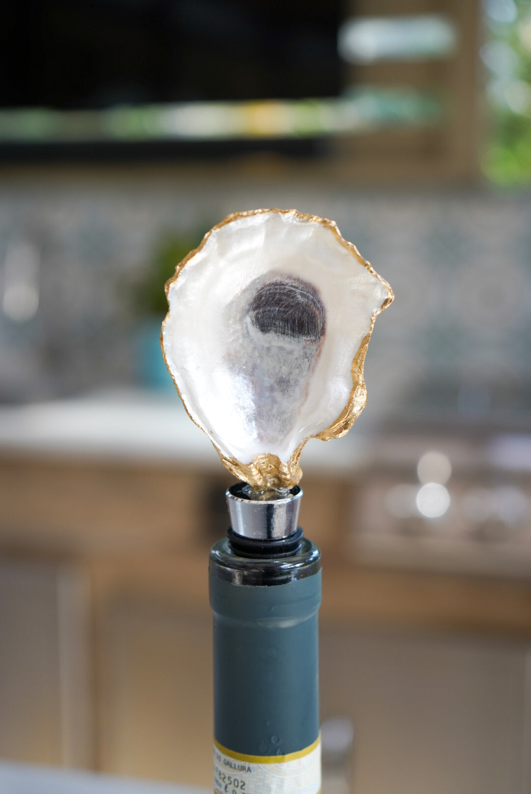 Pearlescent Oyster Wine Stopper - Old Town Oysters