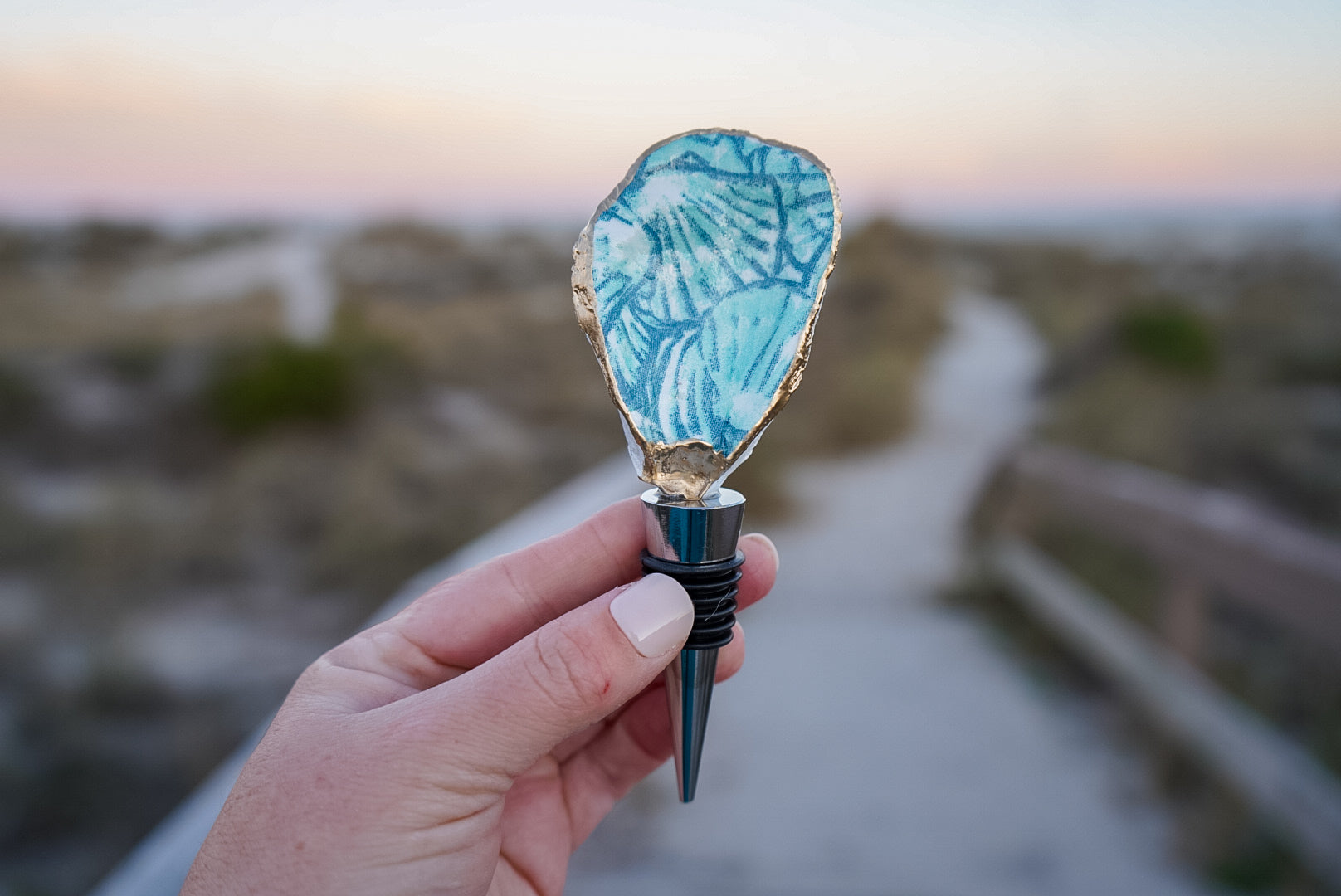 Sanibel Oyster Wine Stopper - Old Town Oysters