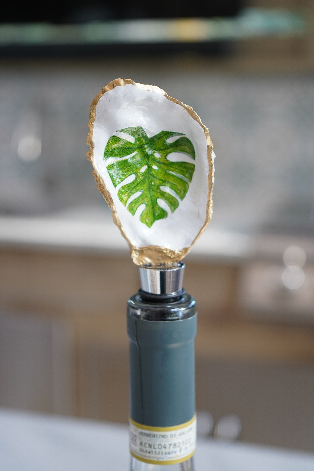 Monstera Oyster Wine Stopper - Old Town Oysters